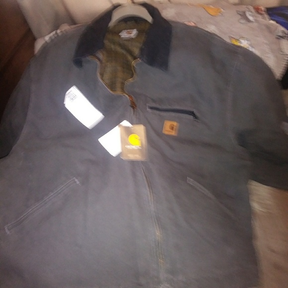 Size 3xl. Carhartt jacket - Picture 2 of 2